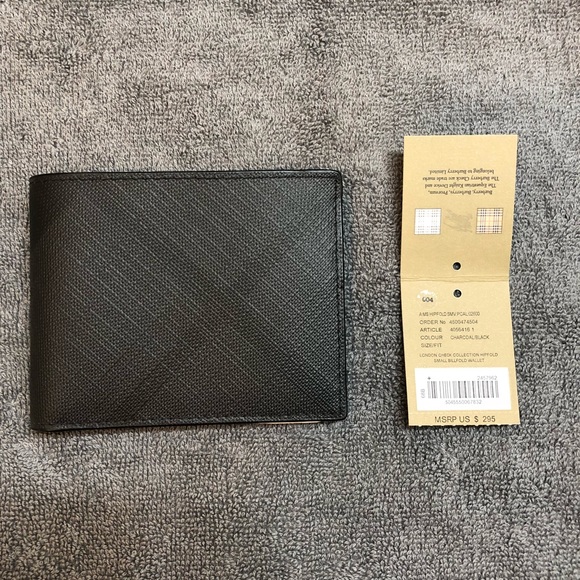 burberry london check bifold wallet
